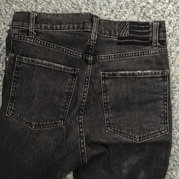 Revice Jeans! - Picture 3 of 3